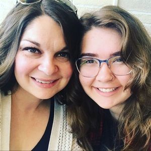 Meet your Posher, Kendra